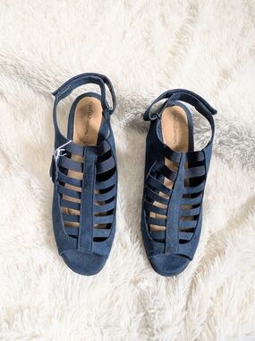 croft & barrow Navy Suede Caged Heel Slingback Chunky Heel Sandals Size 9.5 New